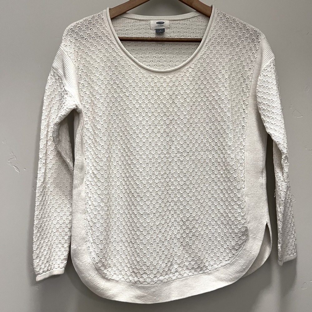 White Old Navy Scoop Neck Knit Sweater
